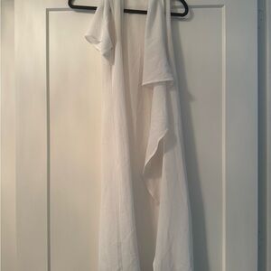 Elegant White overpiece